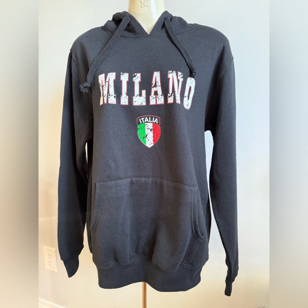 Milano print hoodie medium